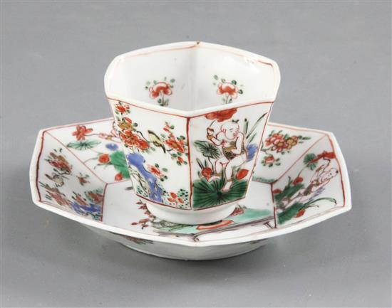 A Chinese famille verte G mark tea bowl and saucer, Kangxi period, saucer 10cm, hairline cracks